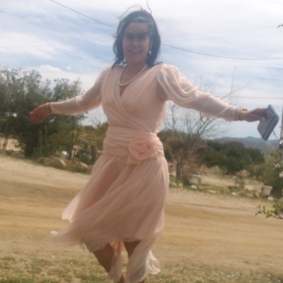 Poshmark - Picture 2 of 8